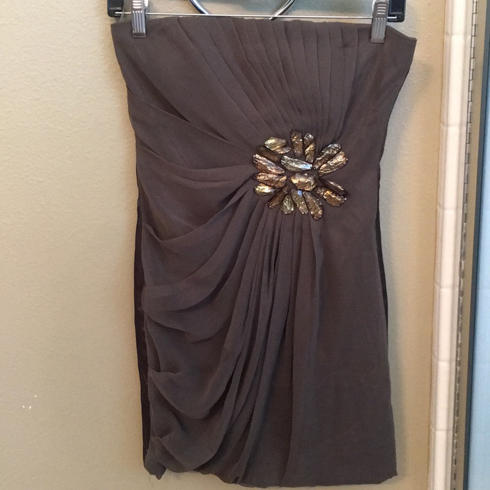 MEDIUM Strapless Forever 21 Dress